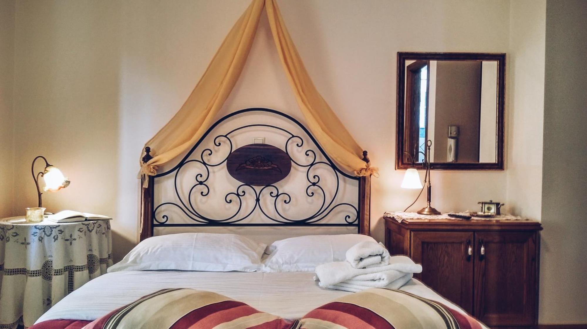 Valentini Guesthouse كاربينيسي الغرفة الصورة