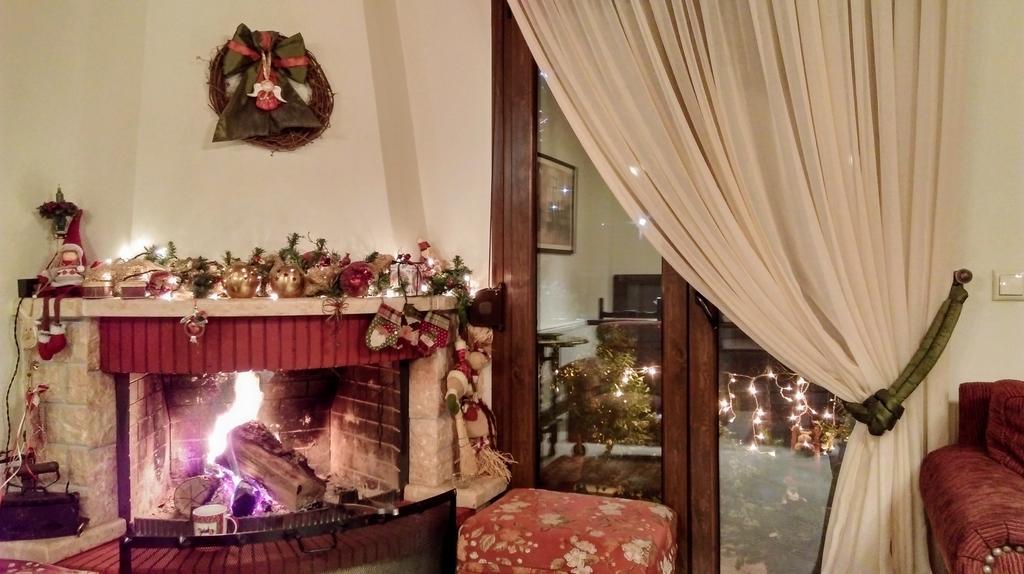 Valentini Guesthouse كاربينيسي المظهر الخارجي الصورة